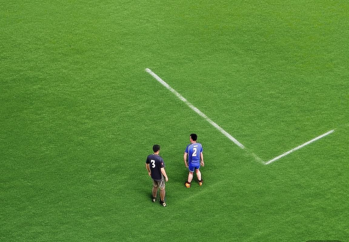 2020欧冠巅峰对决：曼城VS皇马经典战役回顾(图2)